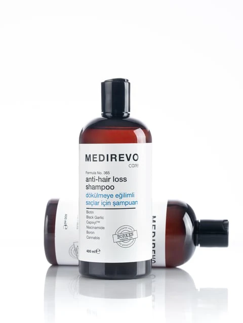 Siyah Sarımsak, Capixyl™, Biotin, Niacinamide, Bor ve Kenevir Tohumu Yağı ile Zenginleştirilmiş Şampuan